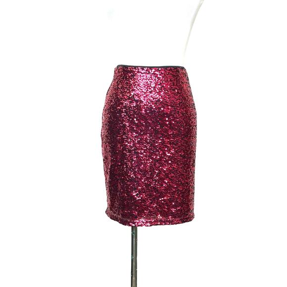 H&M Divided fuchsia sequin pull on mini skirt size Small - Picture 1 of 13